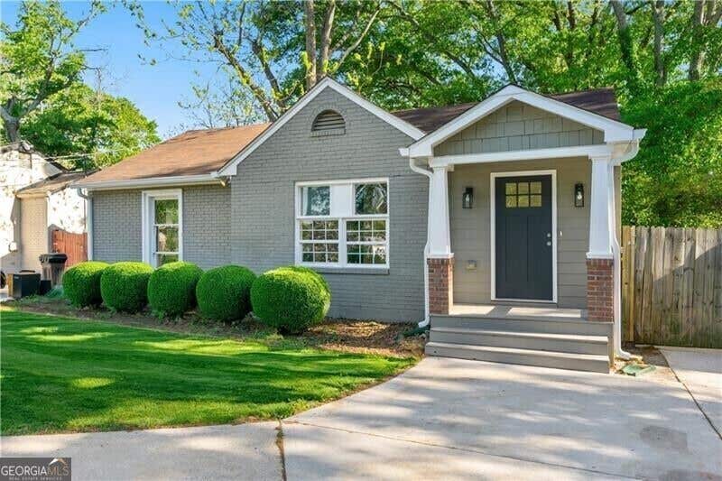Photo of 1258 Lyle Avenue, Atlanta, GA 30344 (MLS # 10834402)