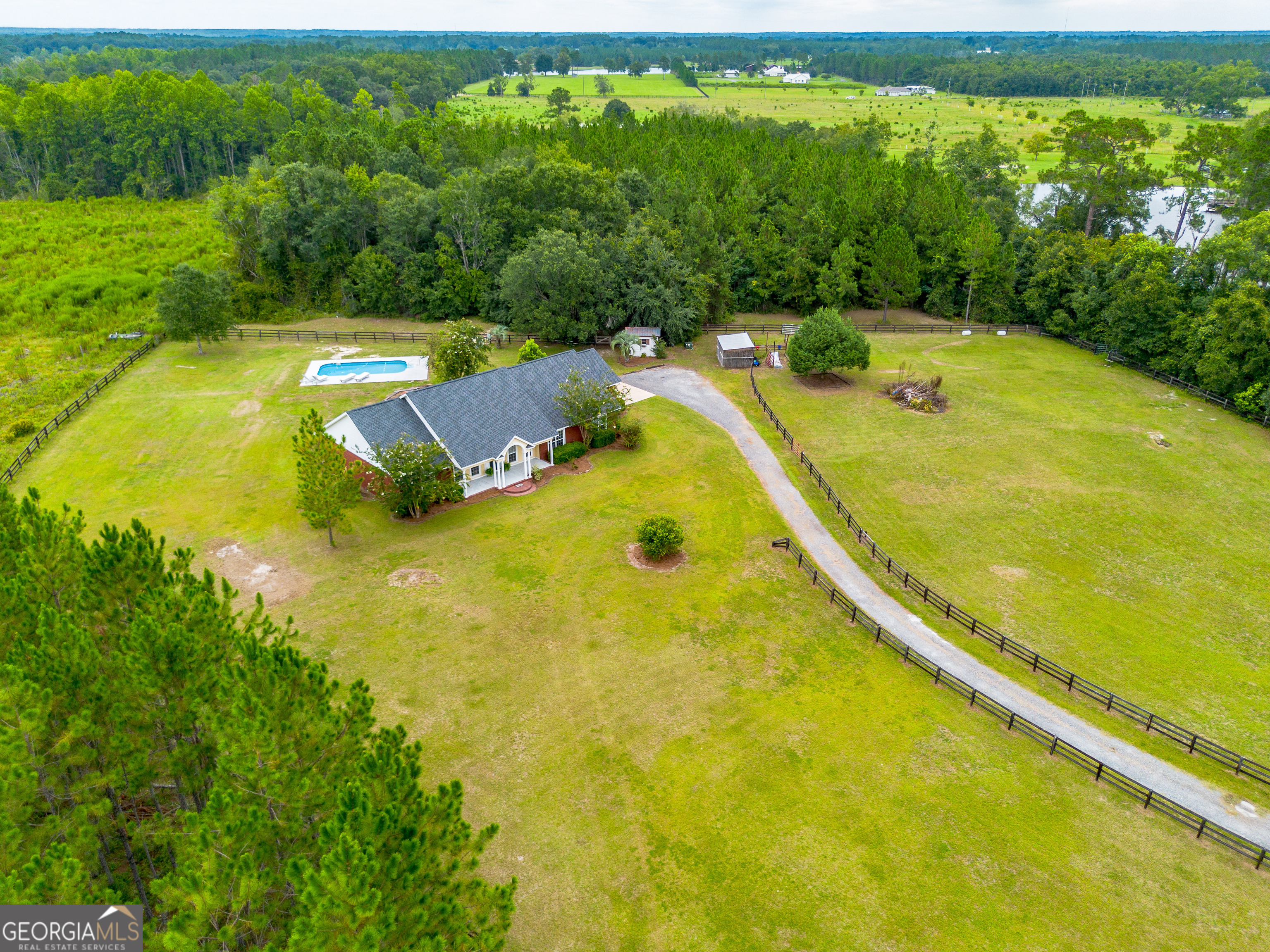 536 Bennett RD