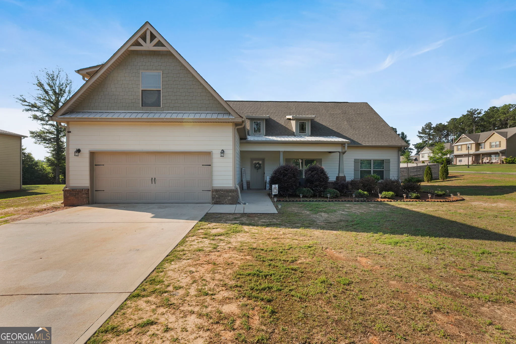 1202 Coldwater Court