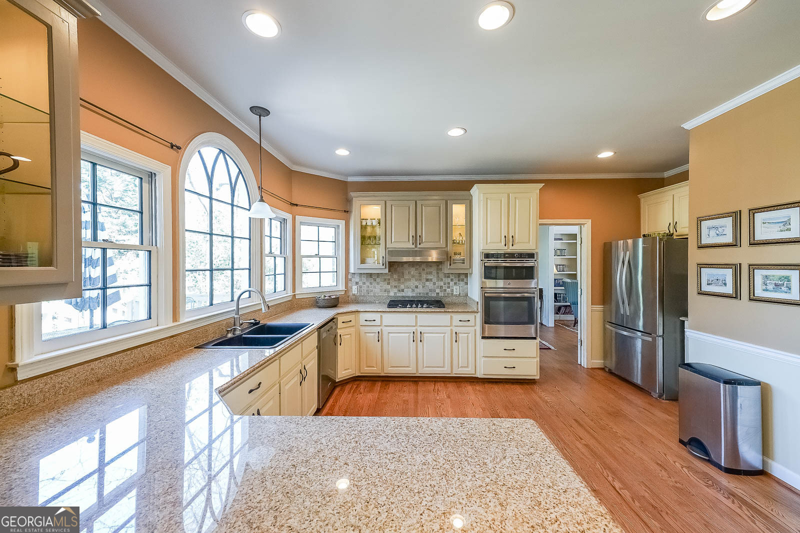 1201 Lake Washington DR
