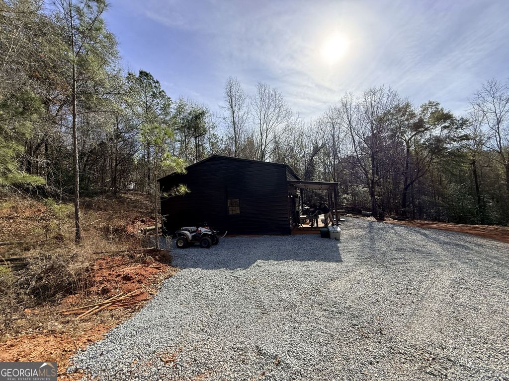 Photo of 301 Beaver Dam Road, Toomsboro, GA 31090 (MLS # 10689616)