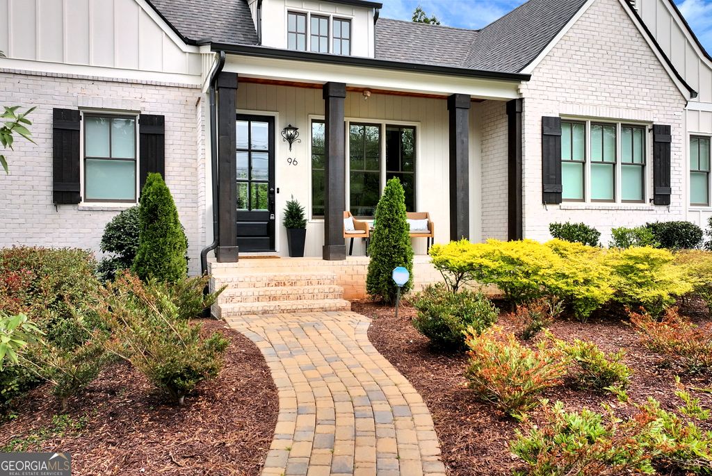 Photo of 96 Woodstock Road, Roswell, GA 30075 (MLS # 10733493)