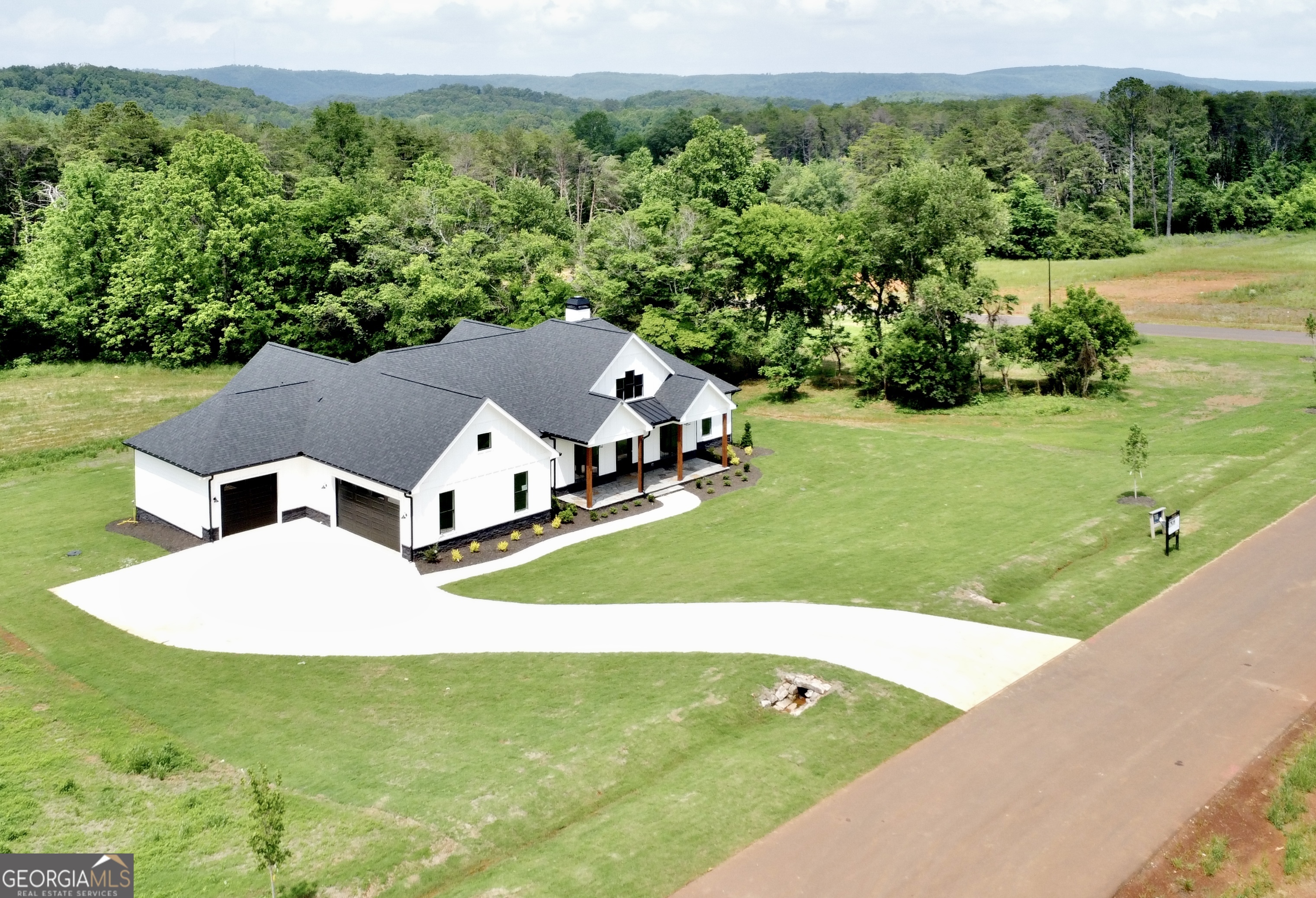 300 Eminence Peak