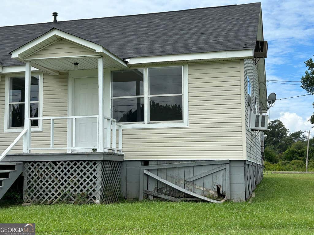 Photo of 2455 Pegasus Parkway #APT - A, Lagrange, GA 30240 (MLS # 10820909)