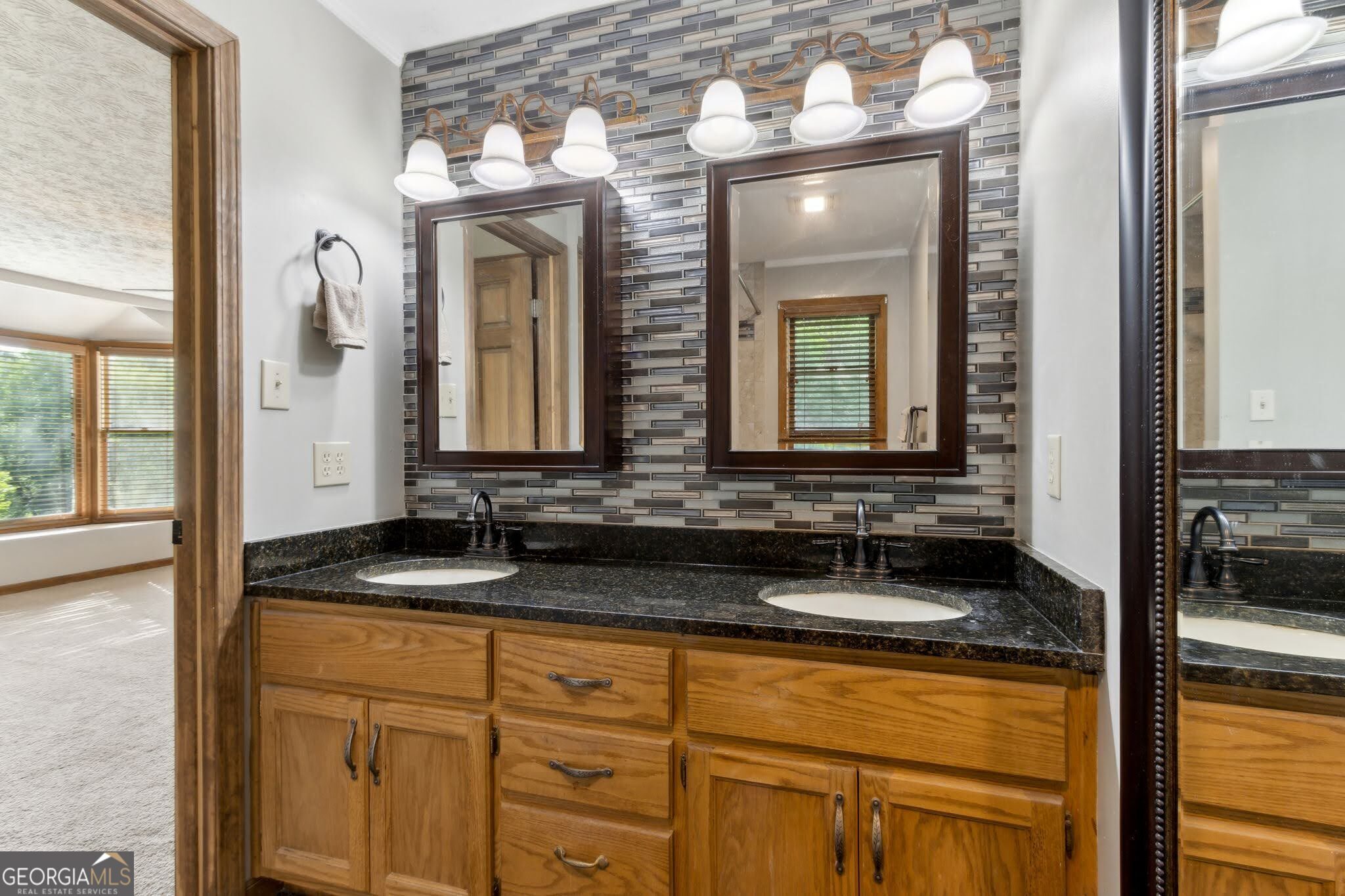 Dacula, Georgia 30019, United States, 4 Bedrooms Bedrooms, ,4 BathroomsBathrooms,Residential,Pending,124062