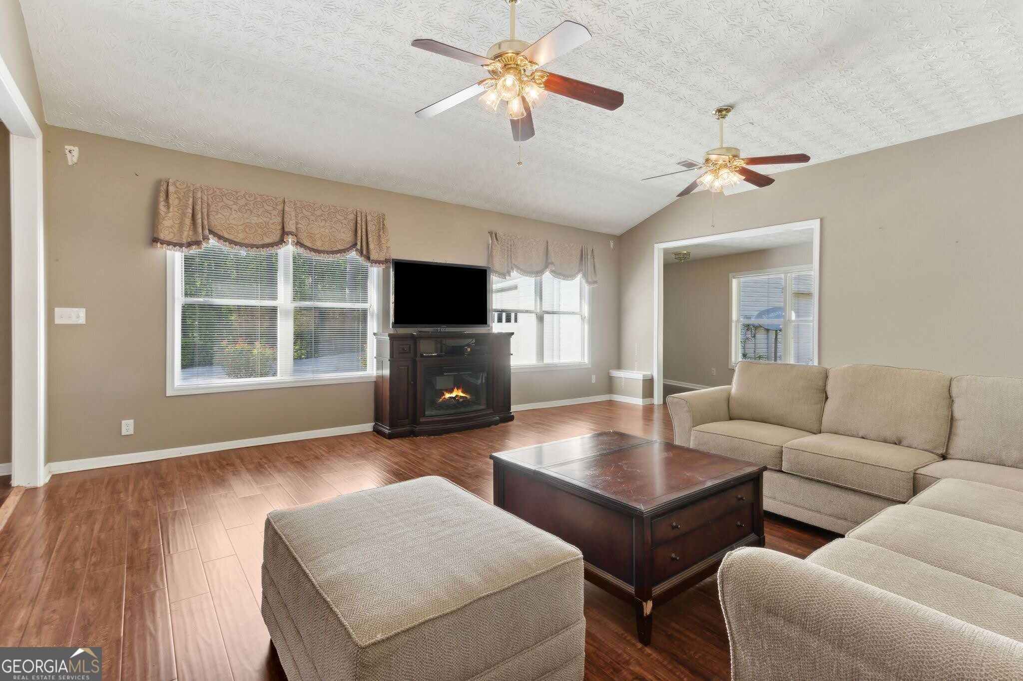 Dacula, Georgia 30019, United States, 4 Bedrooms Bedrooms, ,4 BathroomsBathrooms,Residential,Pending,124062