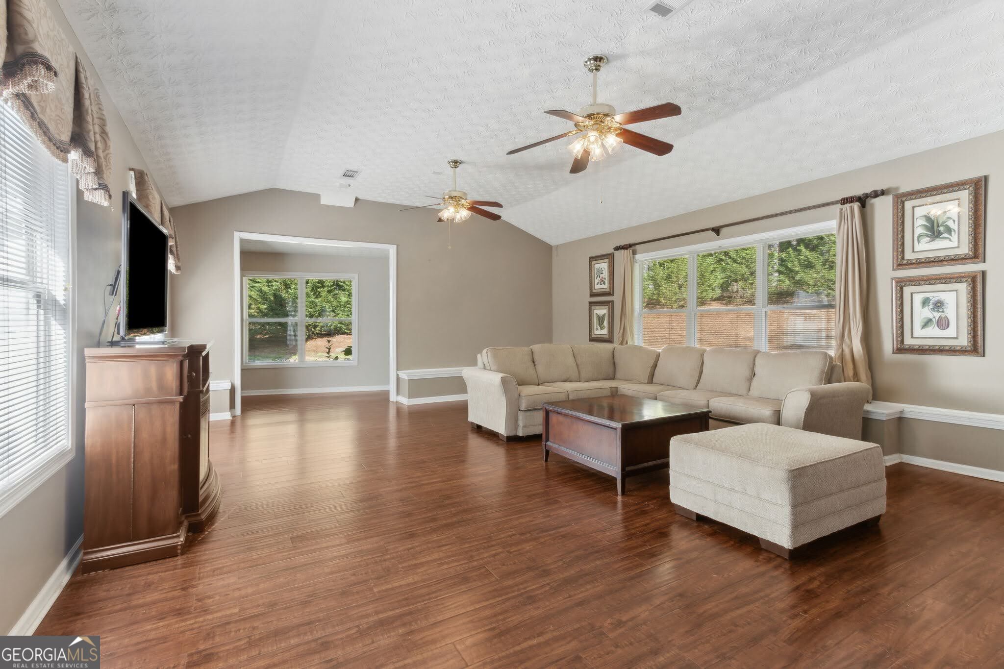 Dacula, Georgia 30019, United States, 4 Bedrooms Bedrooms, ,4 BathroomsBathrooms,Residential,Pending,124062