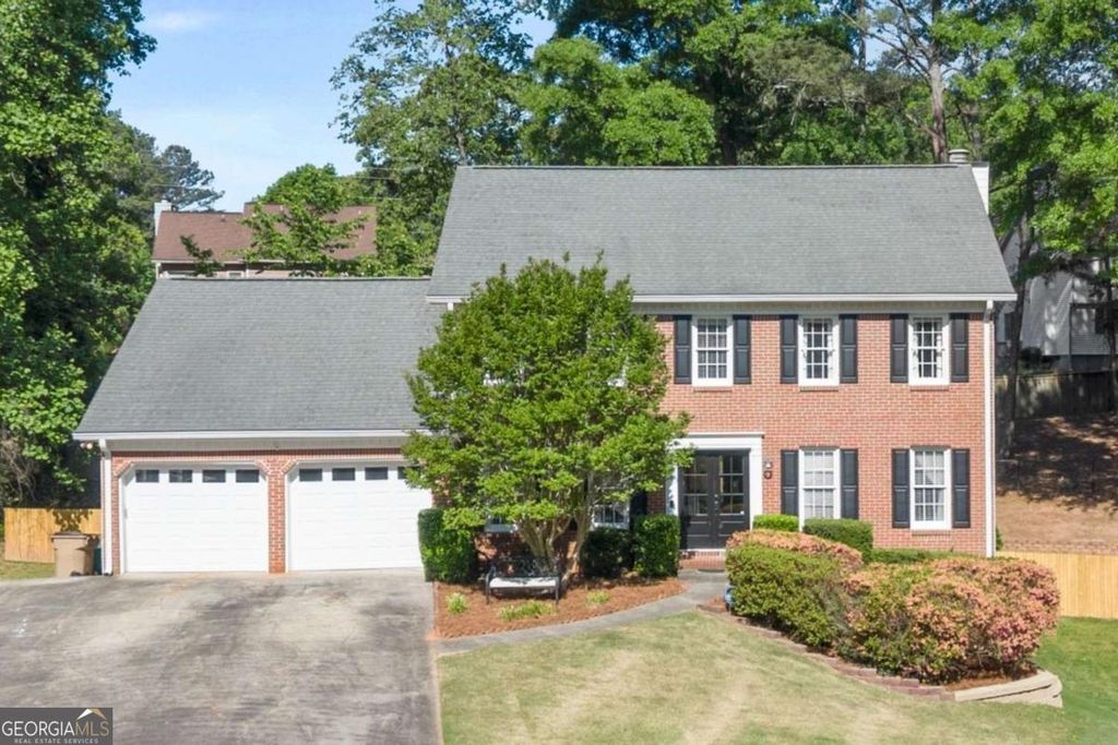 Photo of 3057 Bunker Hill Circle, Marietta, GA 30062 (MLS # 10740156)