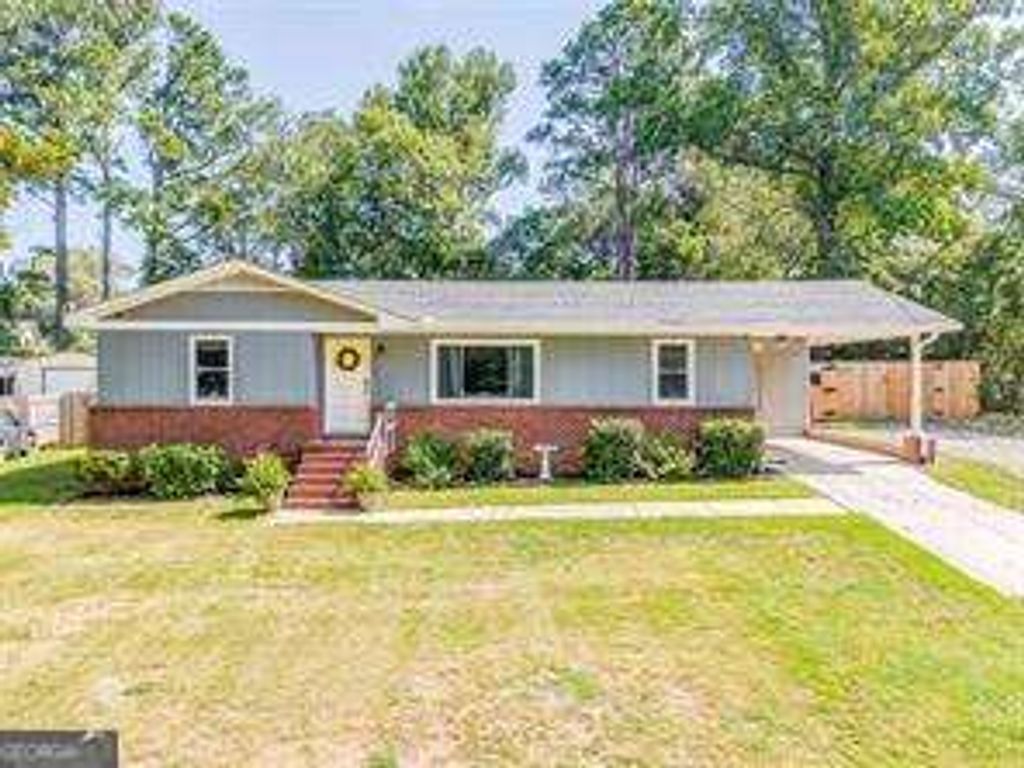 Photo of 104 Beech Creek Drive NW, Rome, GA 30165 (MLS # 10684626)