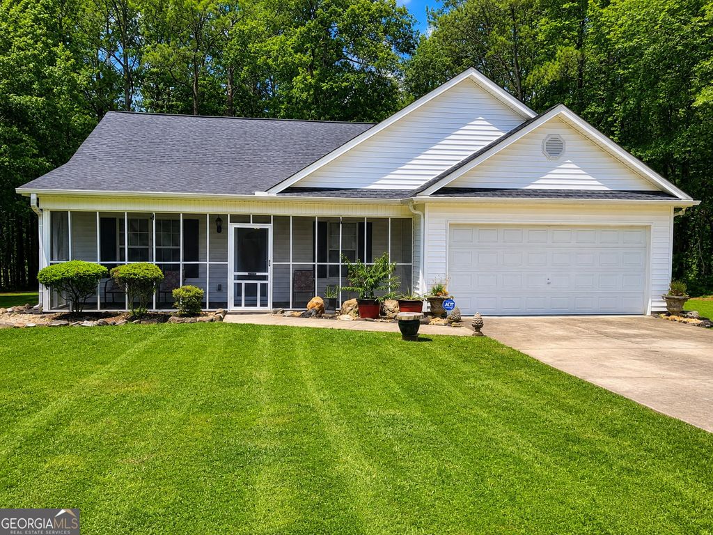 Photo of 206 Baxter Lane, Locust Grove, GA 30248 (MLS # 10788056)
