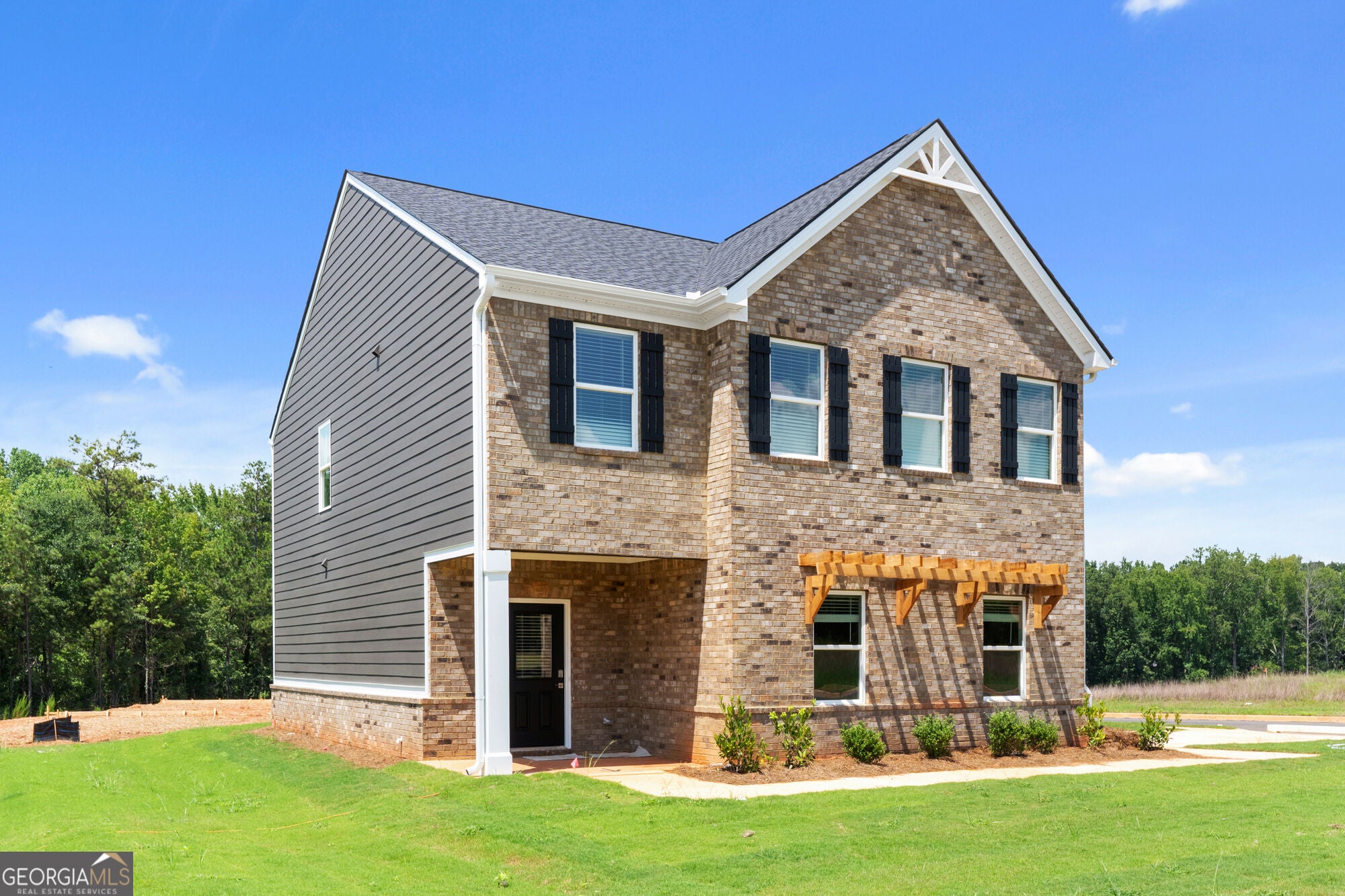 252 Spring Lake DR