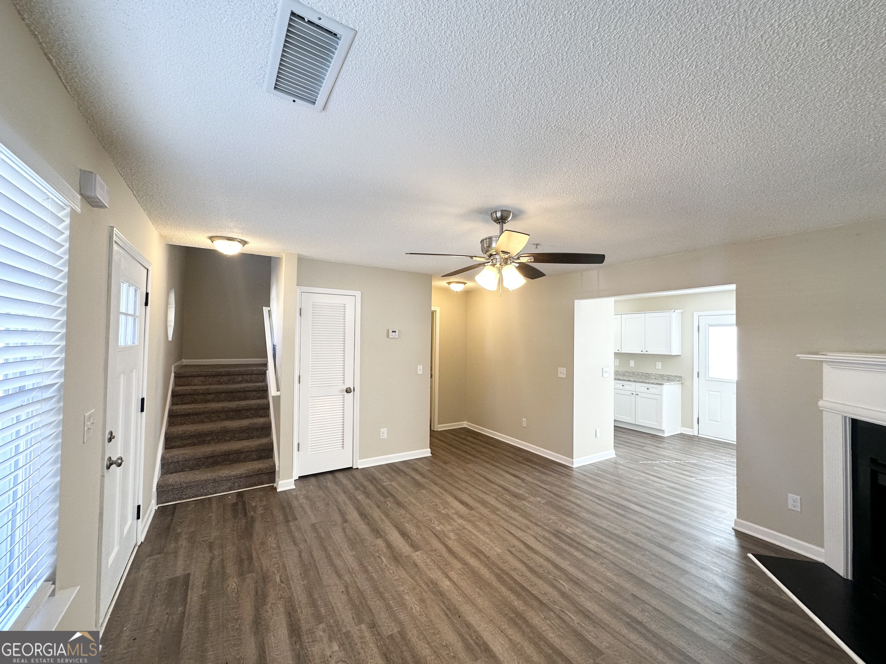 Creekwood Station - Residential