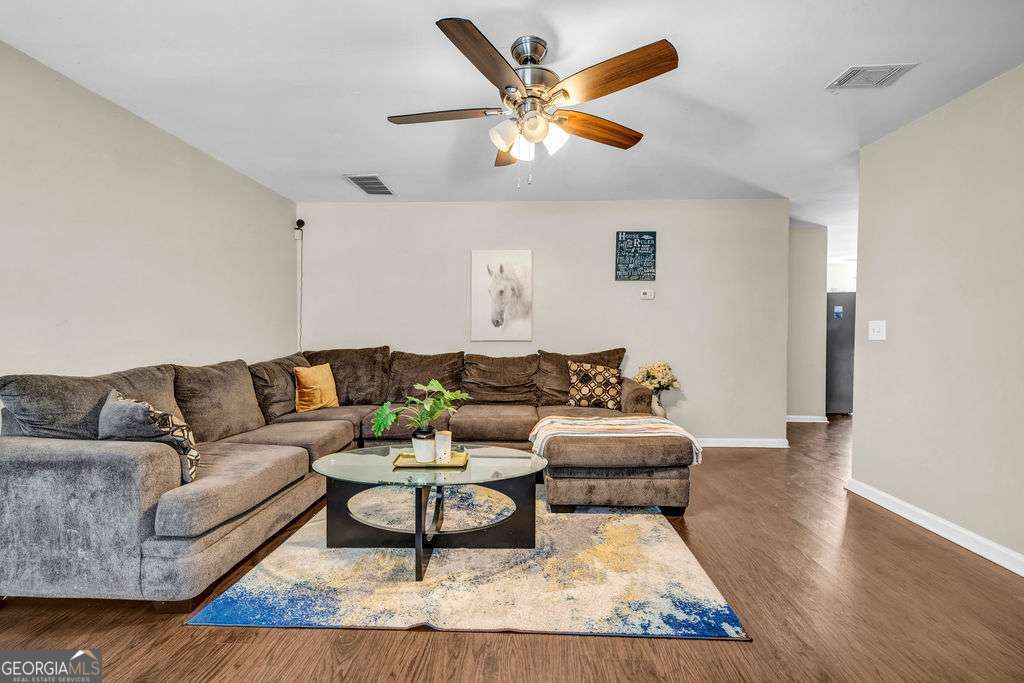 1160 Pleasant Oak LN