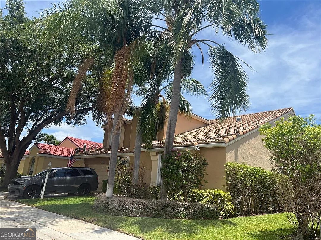 1064 Siena Oaks CIR E