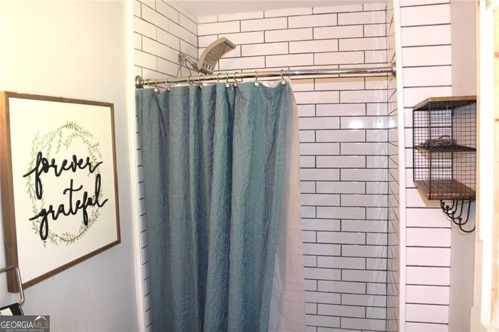 College Park, Georgia 30337, United States, 4 Bedrooms Bedrooms, ,3 BathroomsBathrooms,Residential,Active,209394