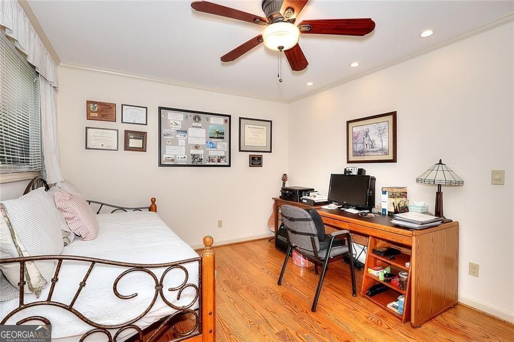 Lilburn, Georgia 30047, United States, 4 Bedrooms Bedrooms, ,5 BathroomsBathrooms,Residential,Active,204571