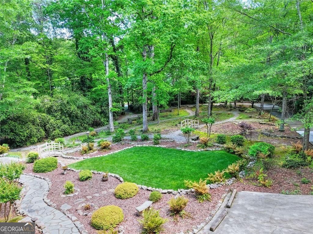 Lilburn, Georgia 30047, United States, 4 Bedrooms Bedrooms, ,5 BathroomsBathrooms,Residential,Active,204571