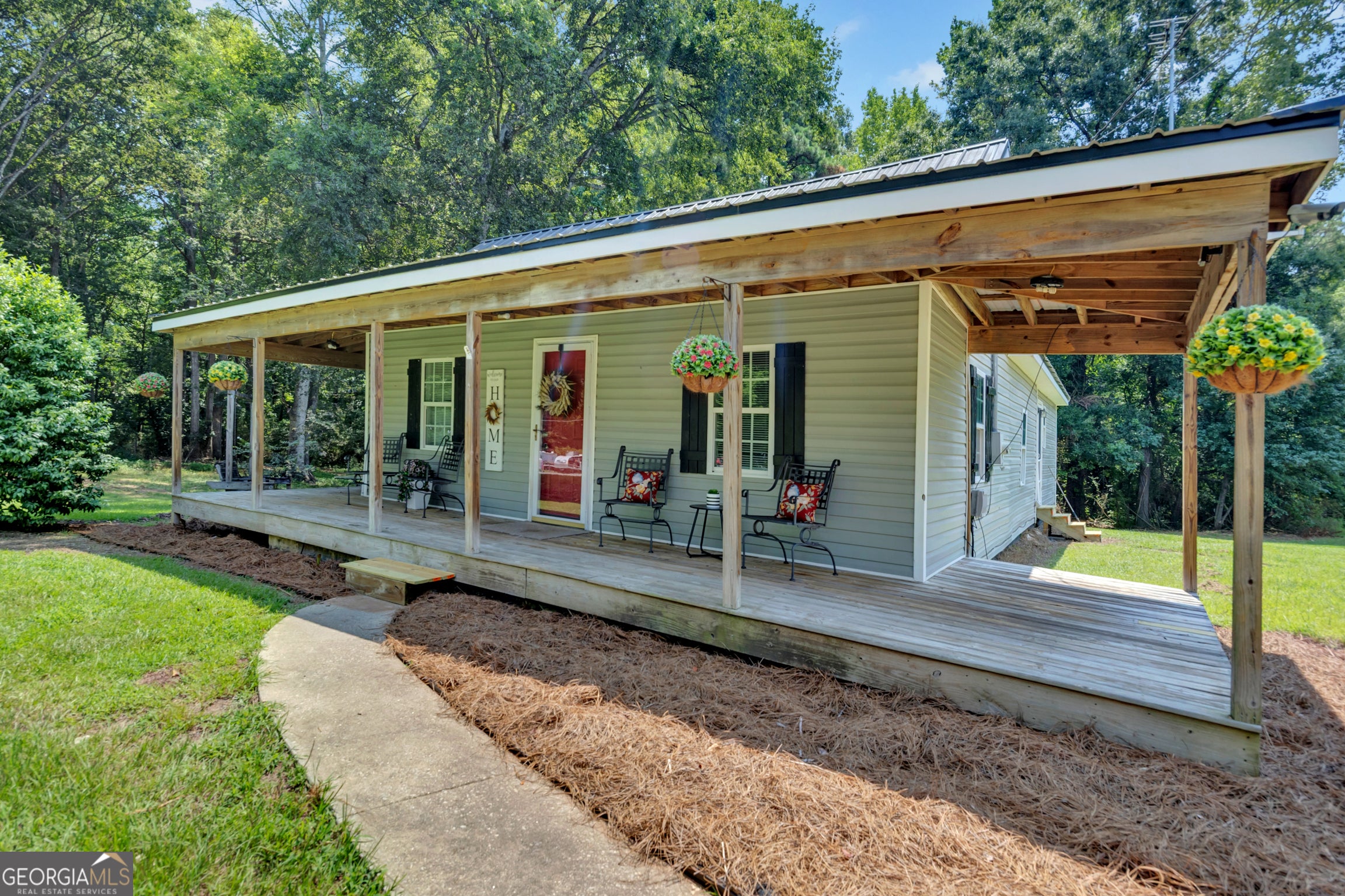 2089 Highway 81 S