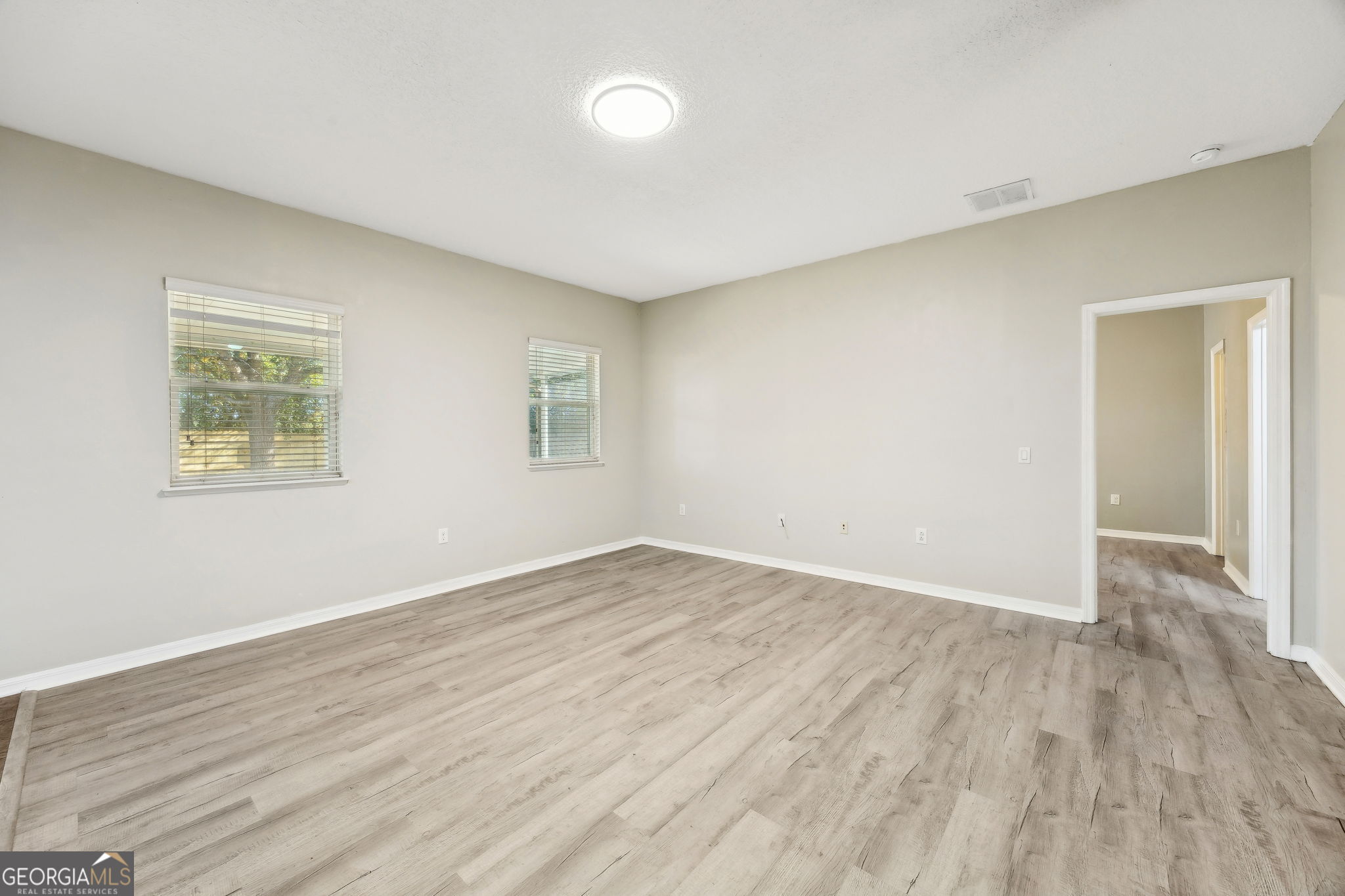 109 Pine Bluff BLVD W