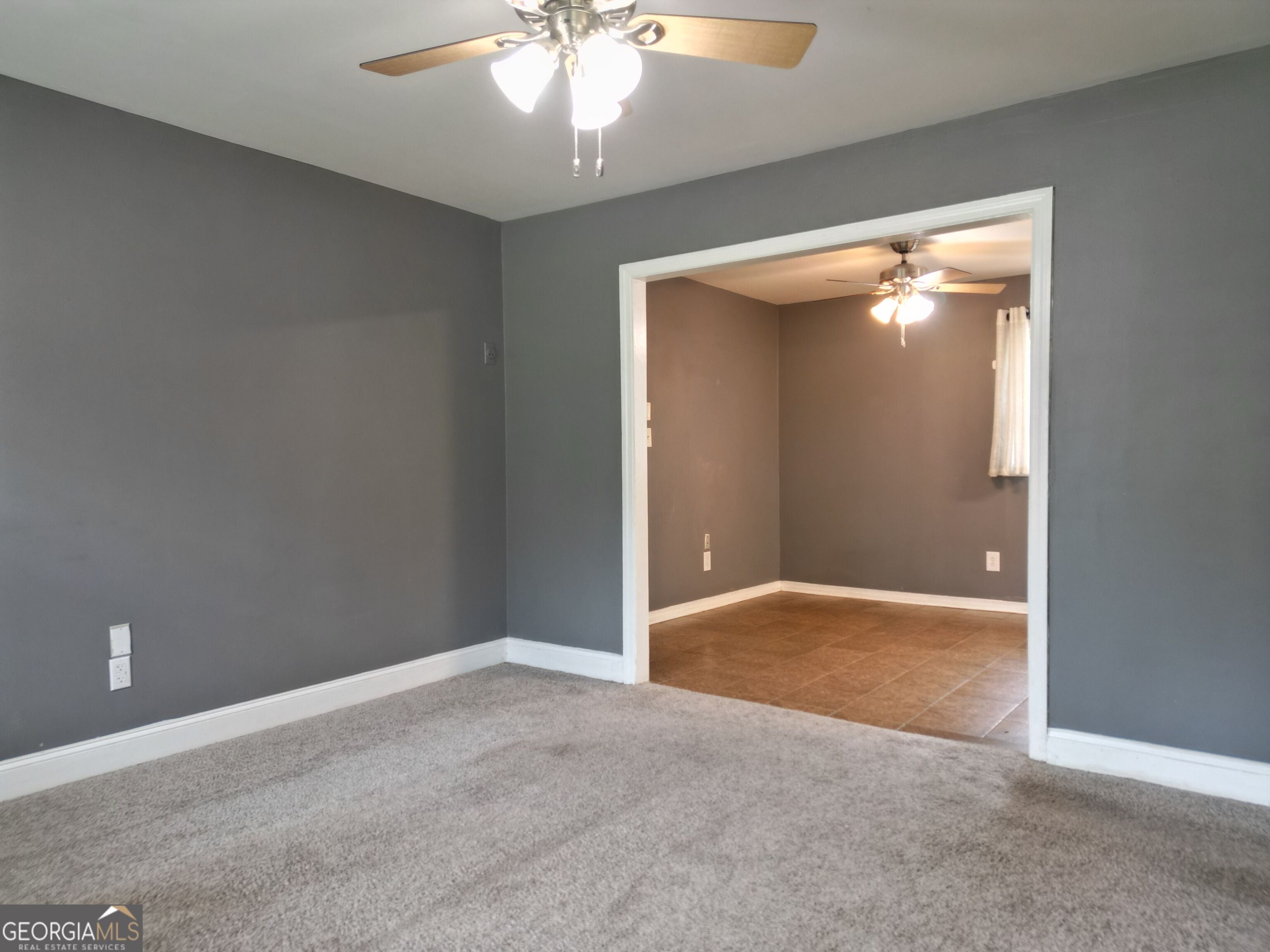 115 Diane ST