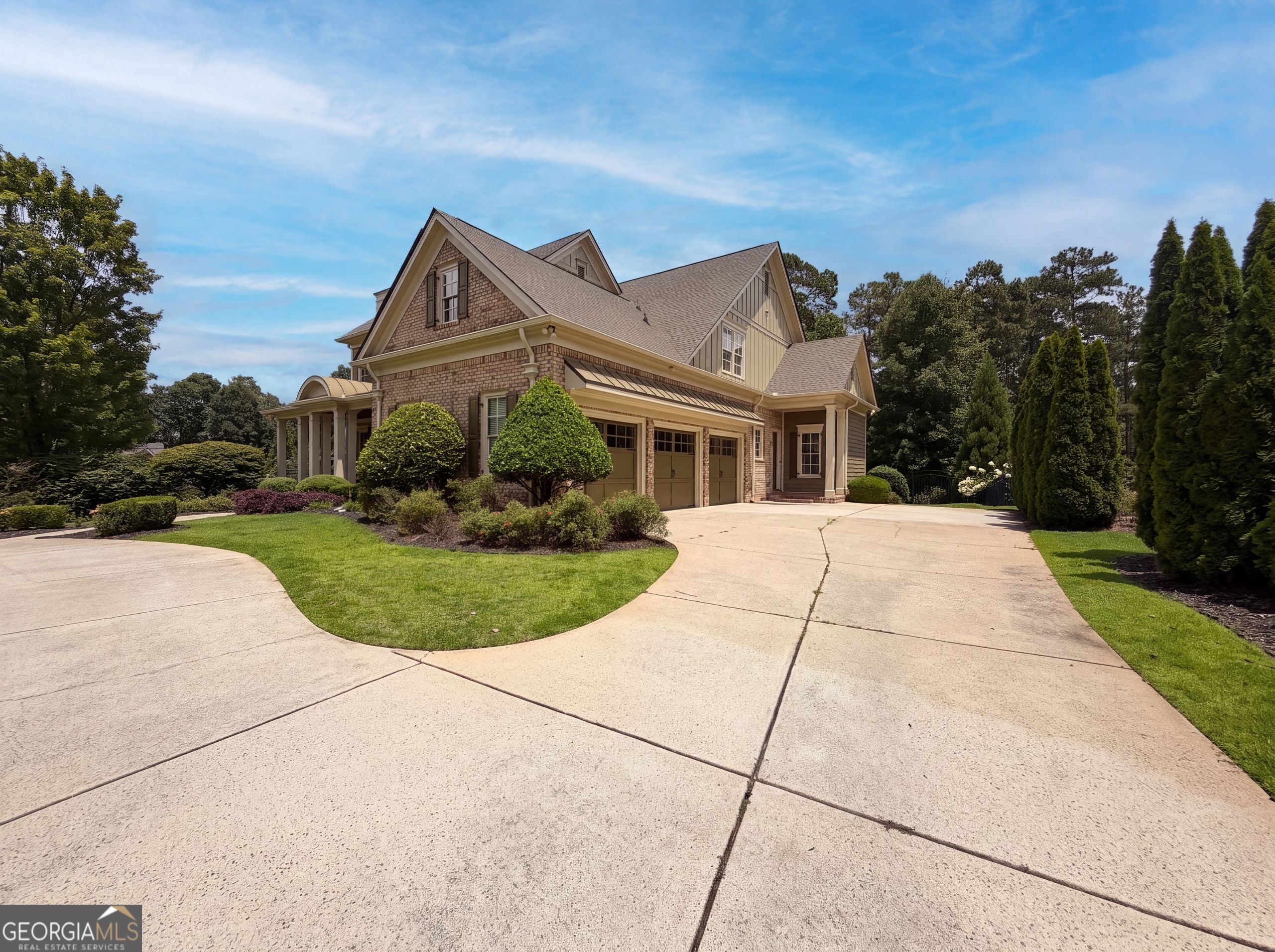 256 Hanson WAY