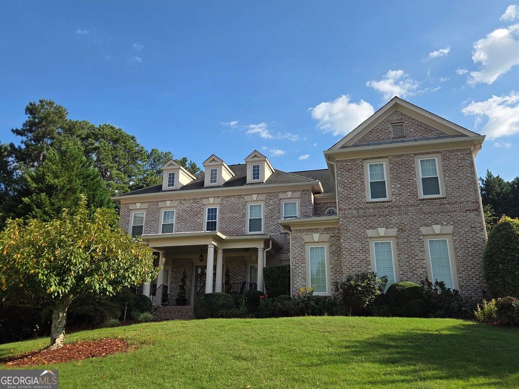 Photo of 4690 Prestbury Drive, Suwanee, GA 30024 (MLS # 10846253)