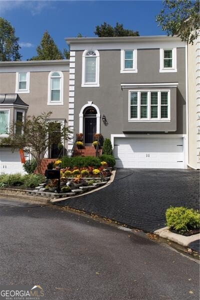 9025 Niblic DR