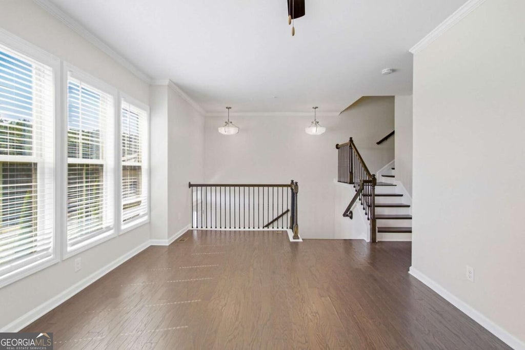 Photo of 402 Montclair Court, Woodstock, GA 30188 (MLS # 10854716)