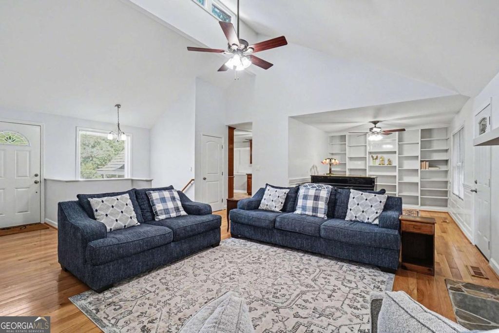 Photo of 4795 Erie Court NW, Acworth, GA 30102 (MLS # 10740945)