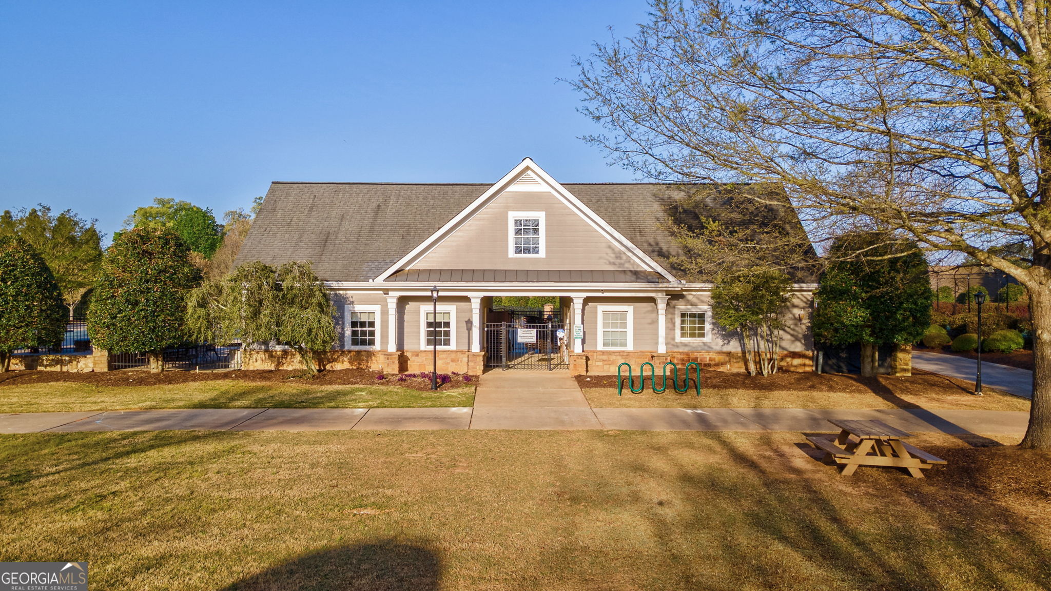 1091 W Magnolia LOOP