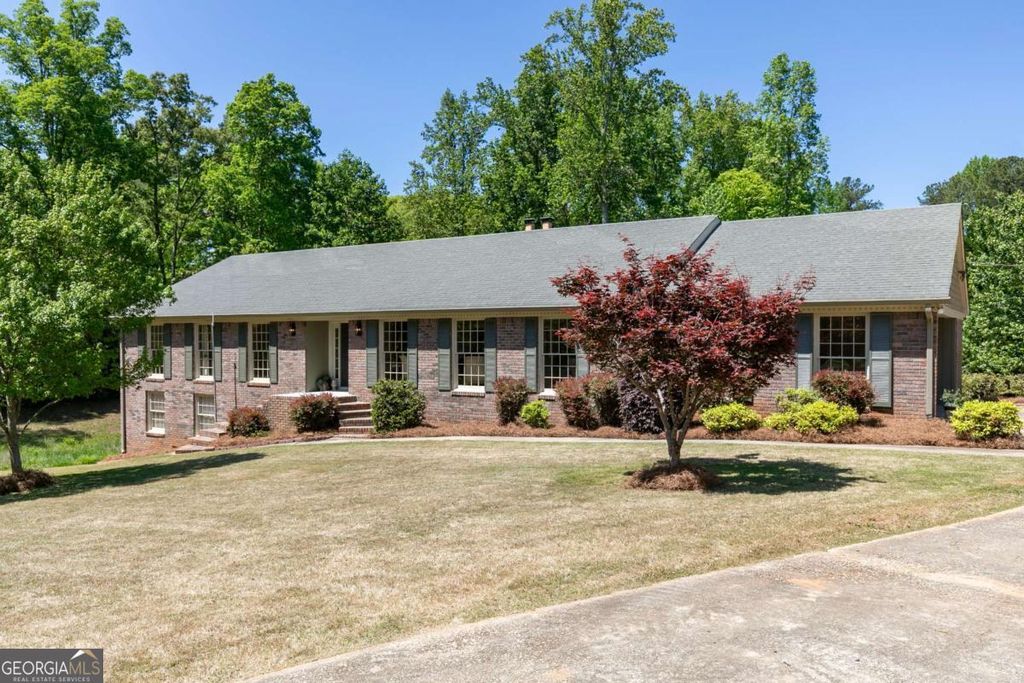 Photo of 3554 Geralding Street SW, Powder Springs, GA 30127 (MLS # 10738112)