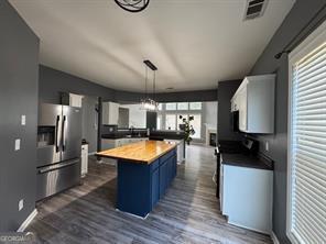 1661 Hedington CT