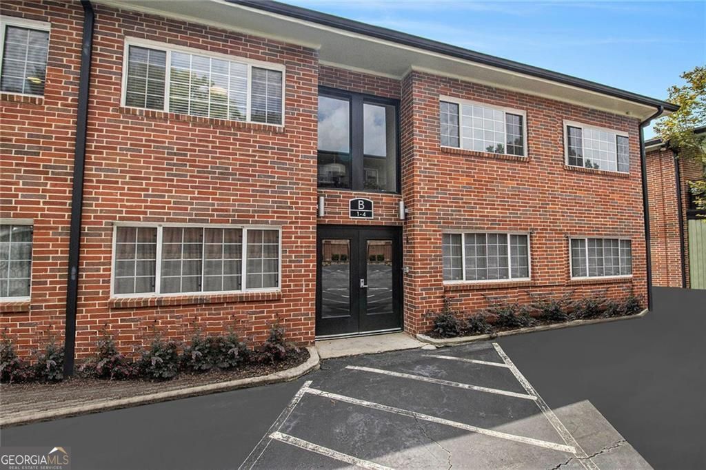 Photo of 1705 Monroe Drive #B4, Atlanta, GA 30324 (MLS # 10770613)