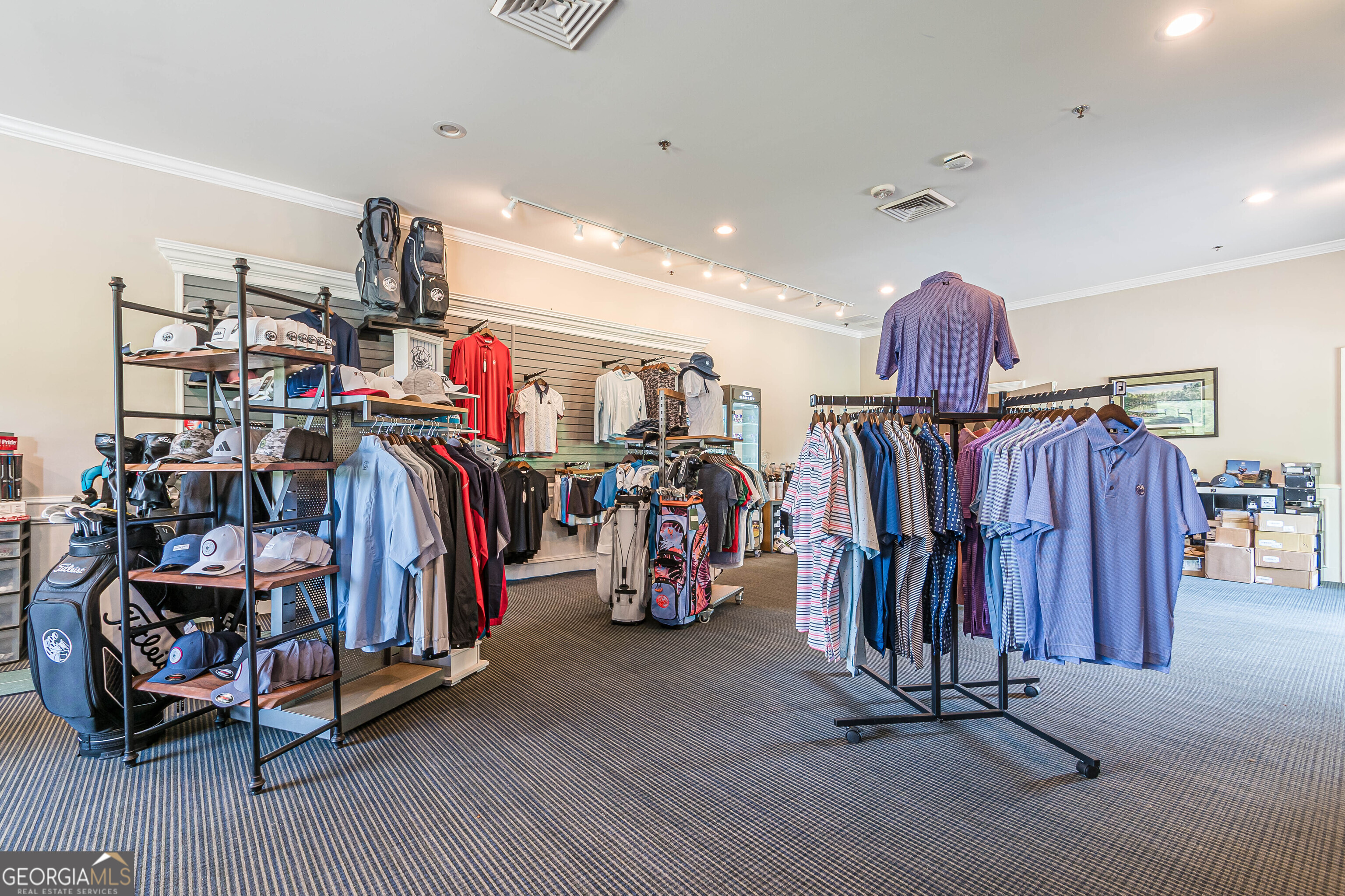 Cumming, Georgia 30040, United States, 5 Bedrooms Bedrooms, ,5 BathroomsBathrooms,Residential,Active,90616