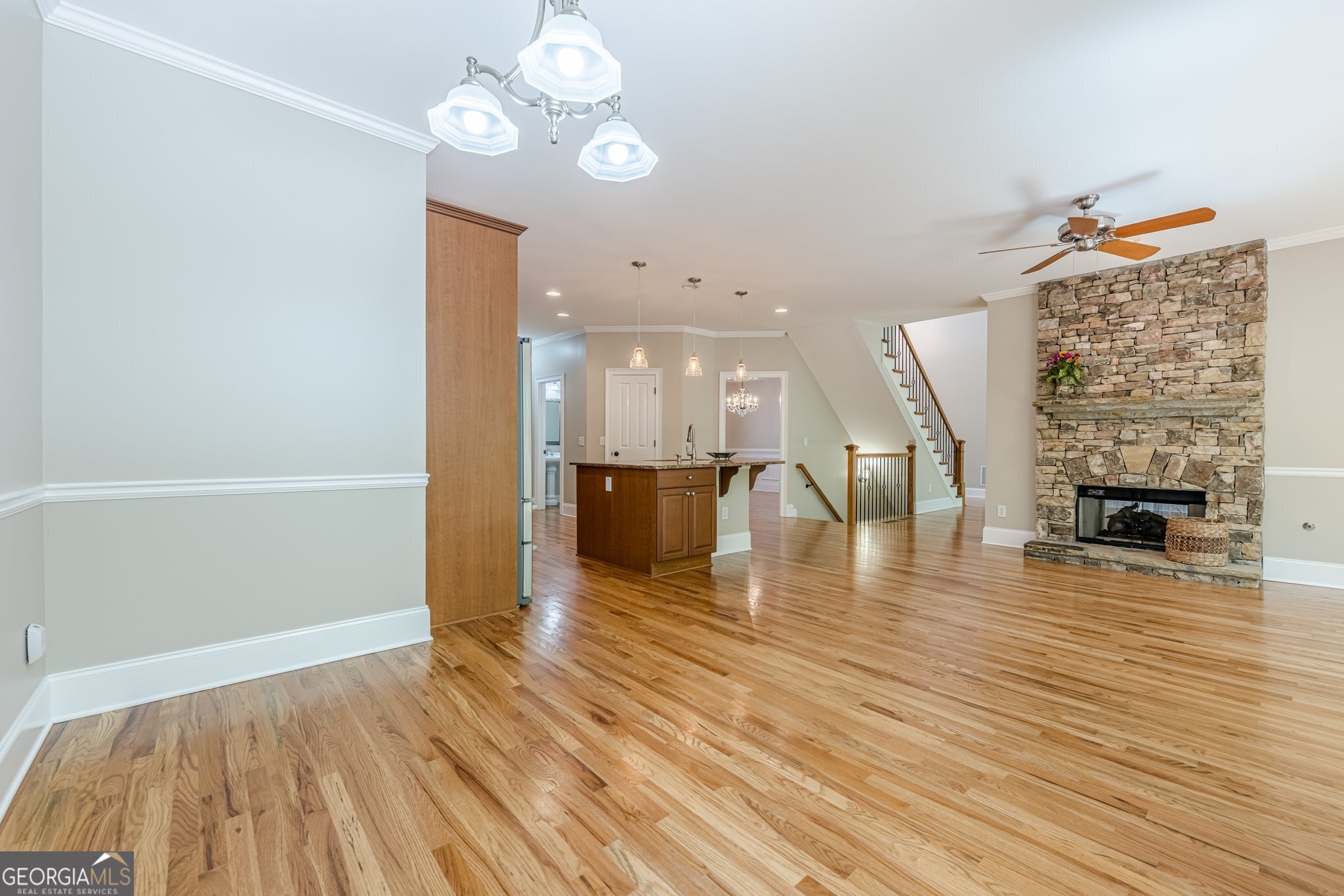 Cumming, Georgia 30040, United States, 5 Bedrooms Bedrooms, ,5 BathroomsBathrooms,Residential,Active,90616