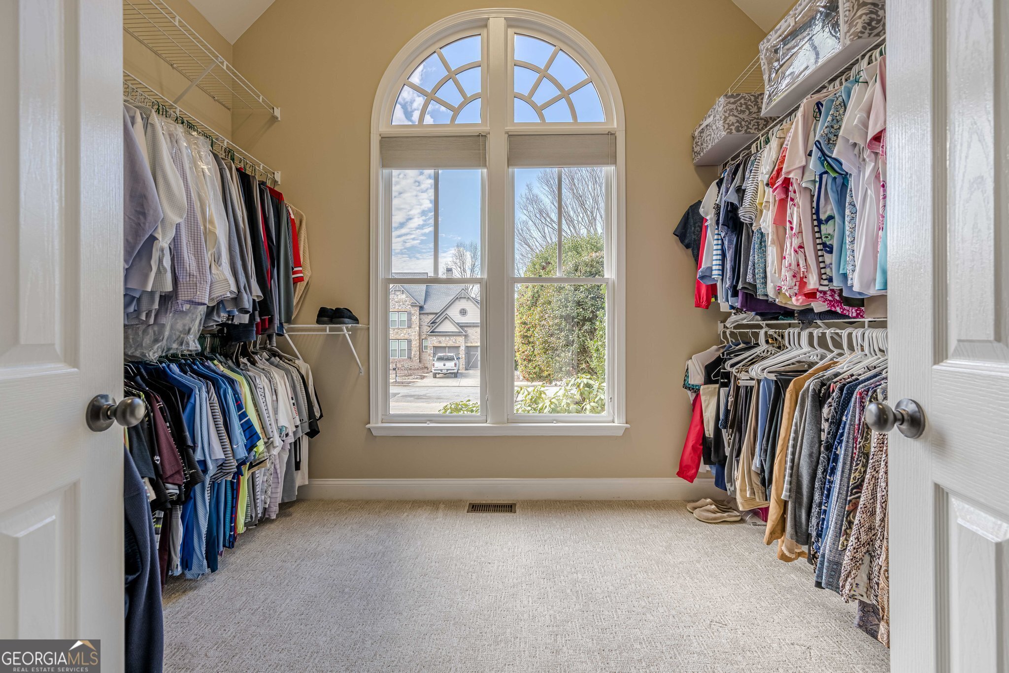 Cumming, Georgia 30040, United States, 5 Bedrooms Bedrooms, ,5 BathroomsBathrooms,Residential,Active,90616