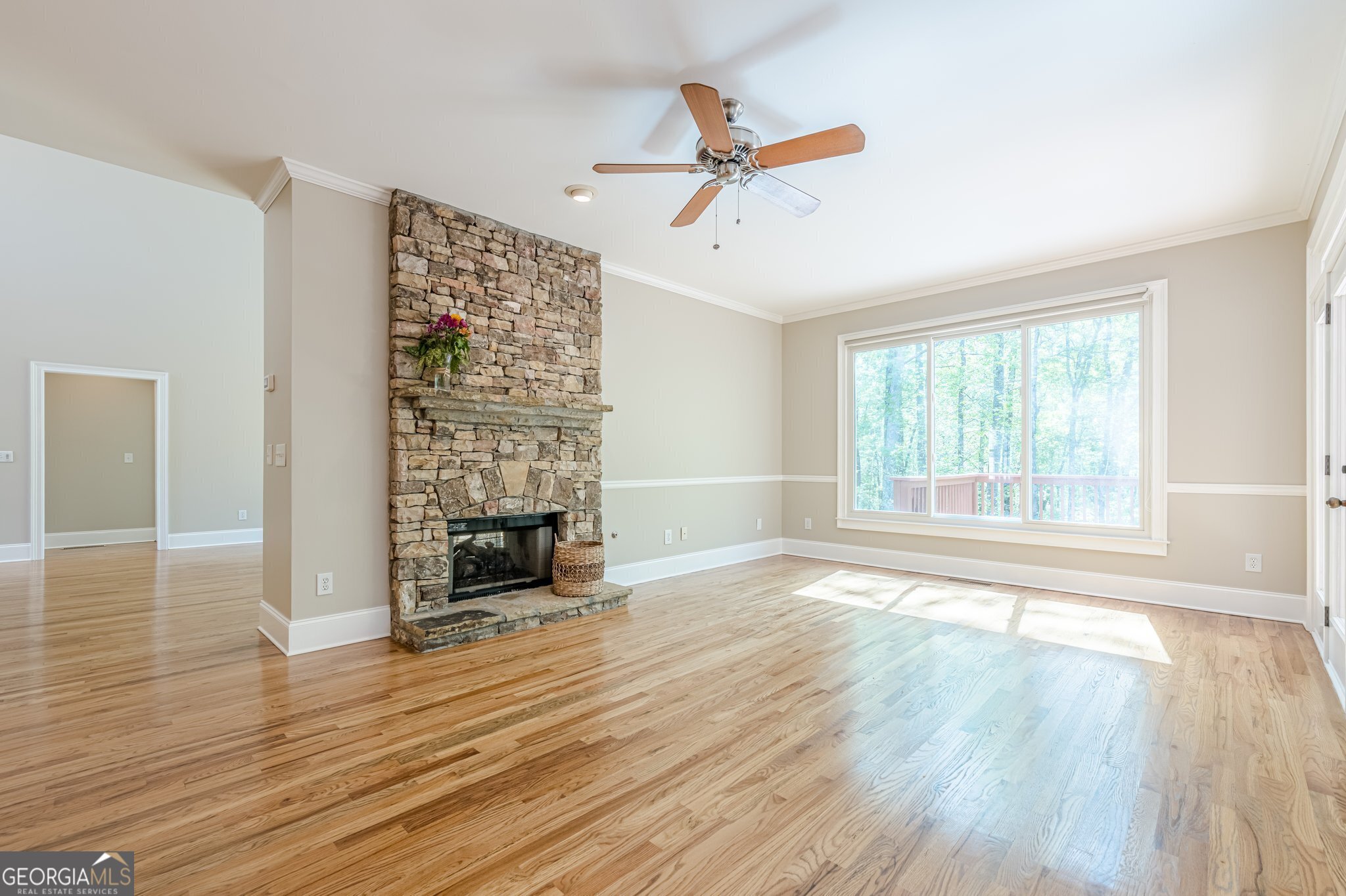 Cumming, Georgia 30040, United States, 5 Bedrooms Bedrooms, ,5 BathroomsBathrooms,Residential,Active,90616