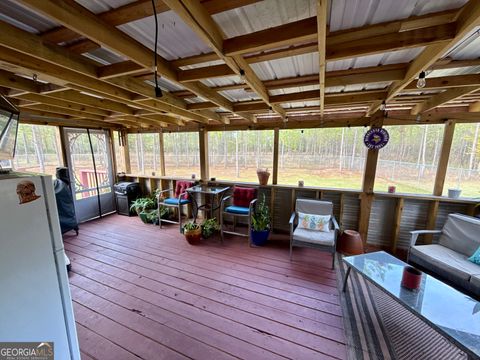 A home in Folkston