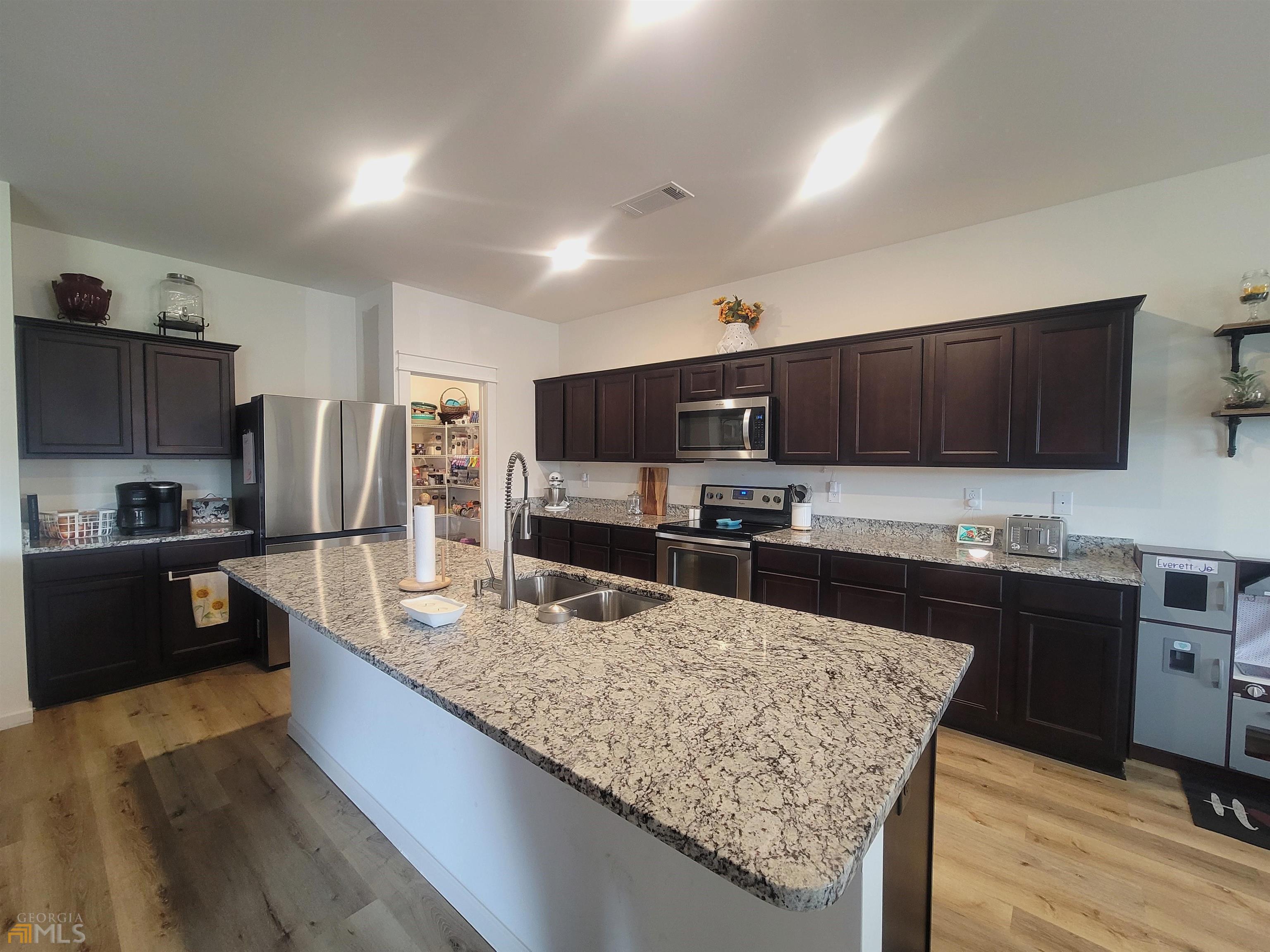 Coldwater Creek - Residential
