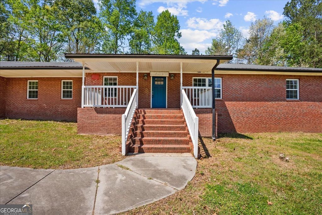 Photo of 159 Moores Ferry Road SW, Plainville, GA 30733 (MLS # 10730842)