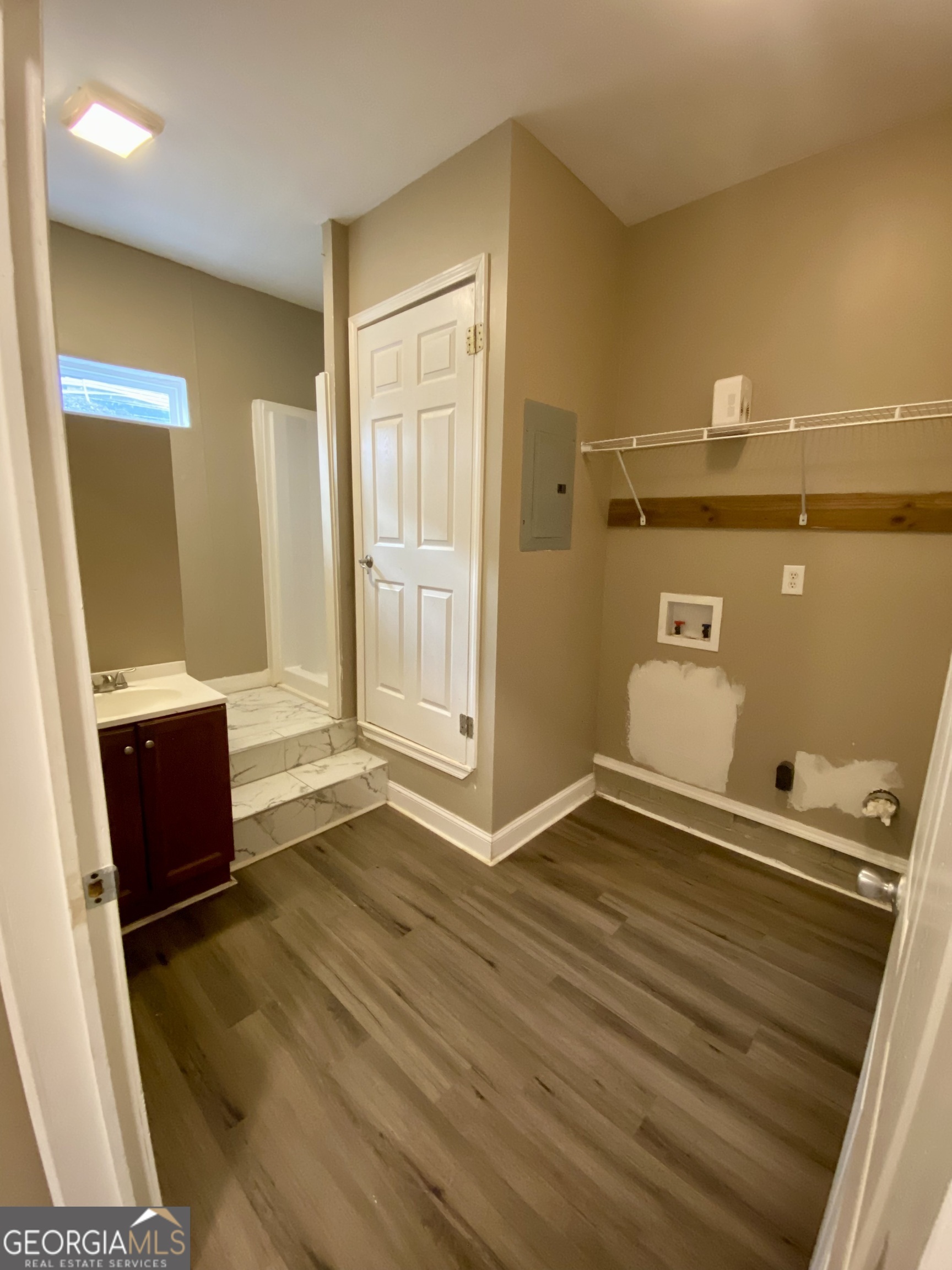 21 Old Carrollton RD