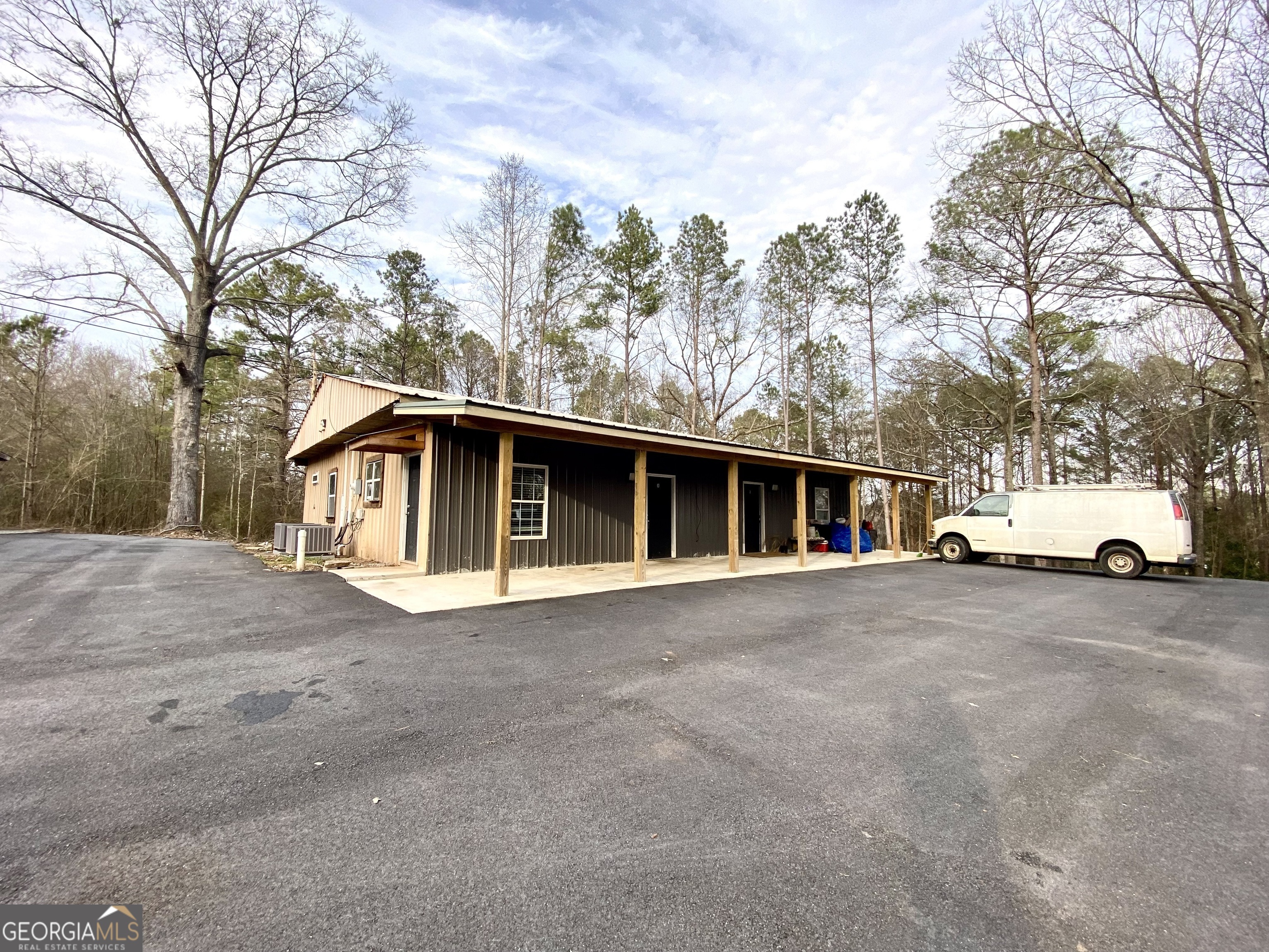 21 Old Carrollton RD