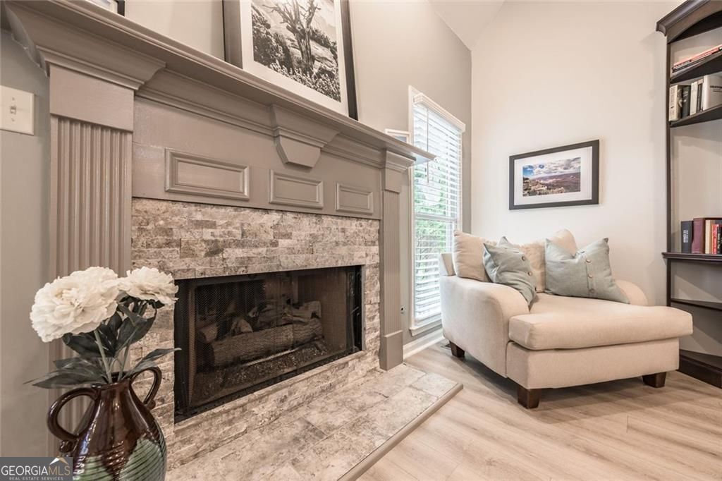 Photo of 400 Shelli Lane, Roswell, GA 30075 (MLS # 10724651)