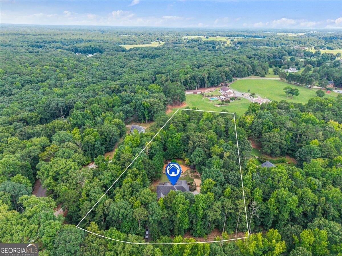 90 Skyview DR