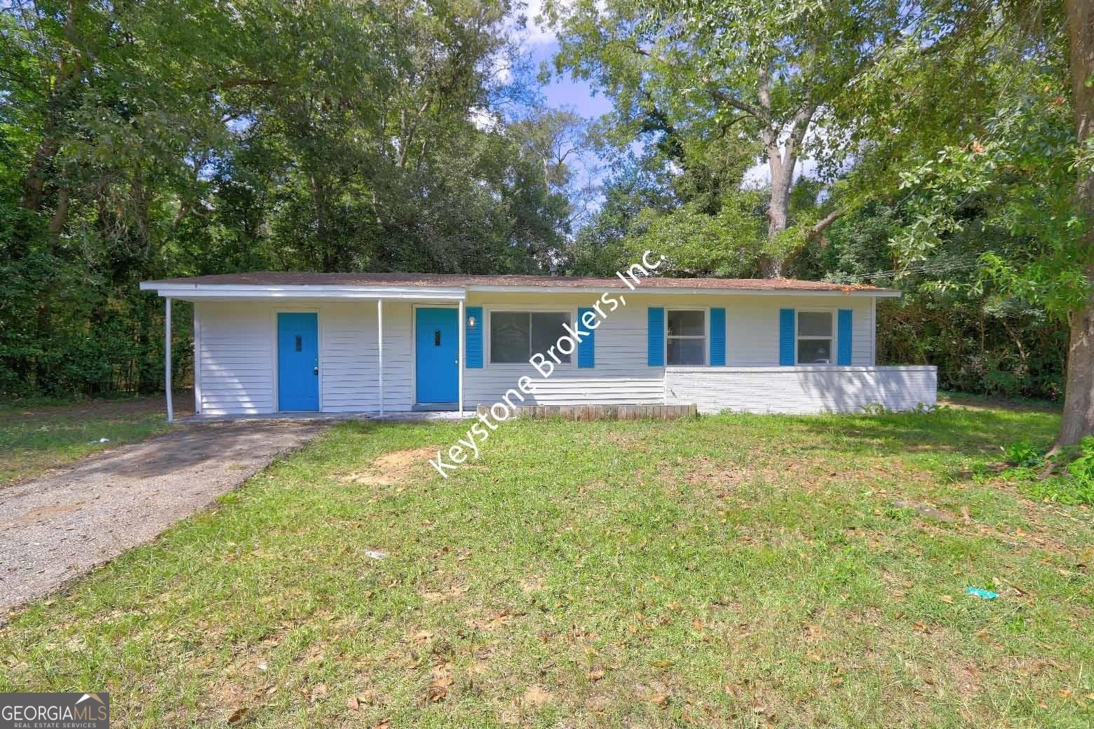 Nestled in a prime location, this rental is close to everything you need. Enjoy a private backyard and low maintenance LVP flooring. Ready for immediate occupancy - act fast, it won't last!