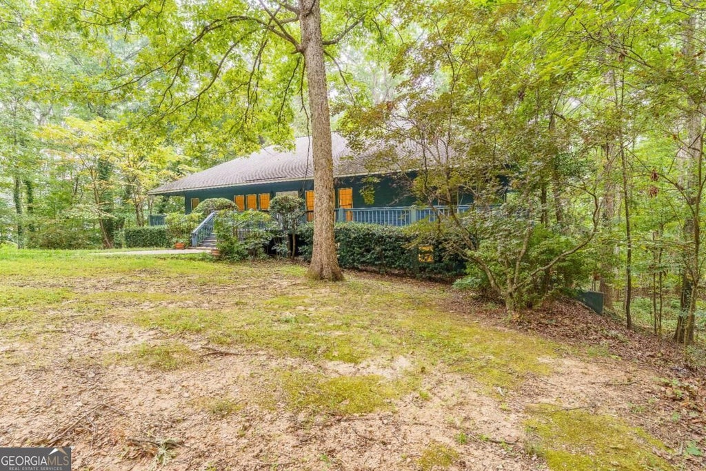 Photo of 172 Leaf Lake Drive, Suwanee, GA 30024 (MLS # 10867770)