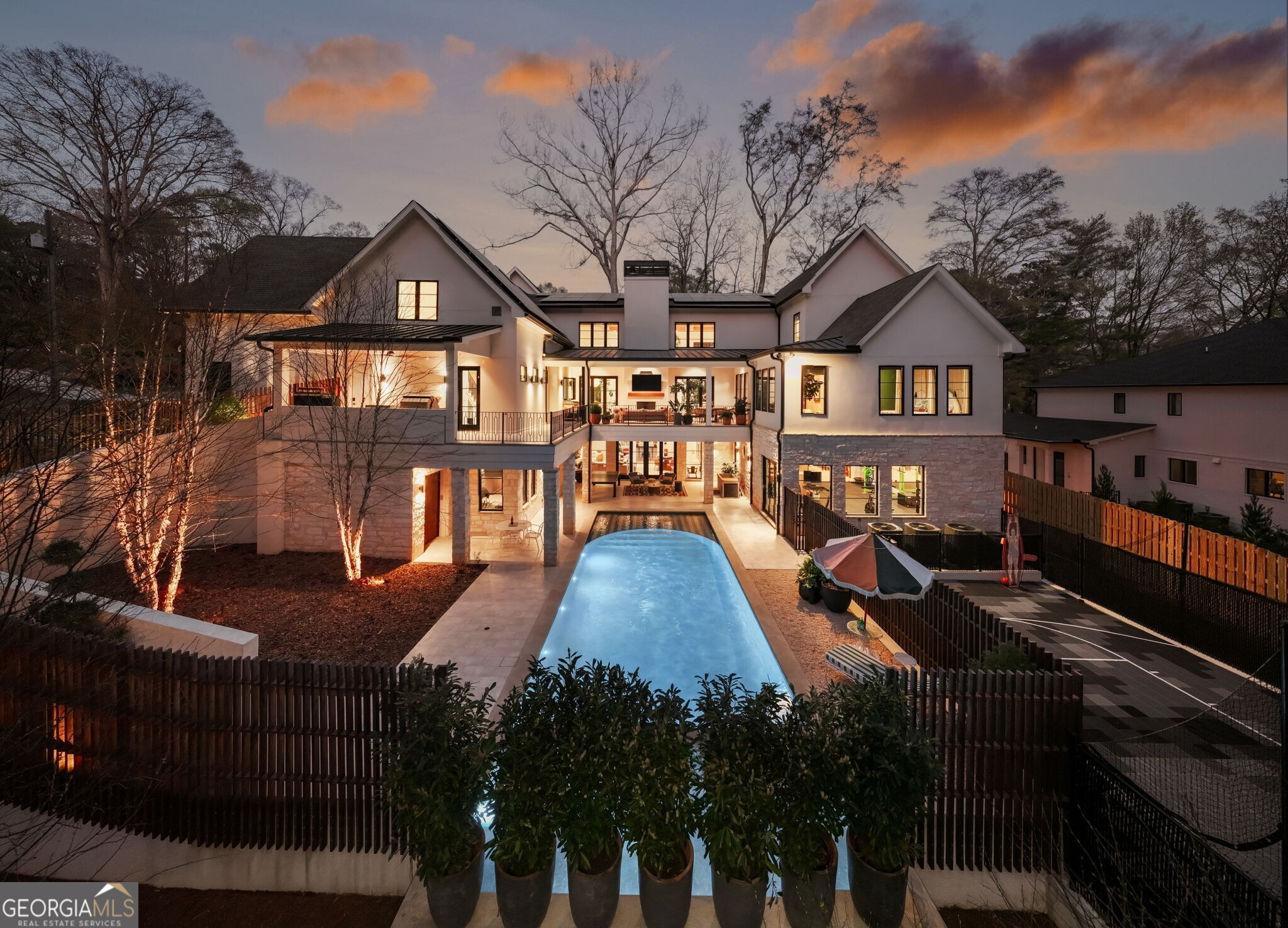 4534 Mystic DR