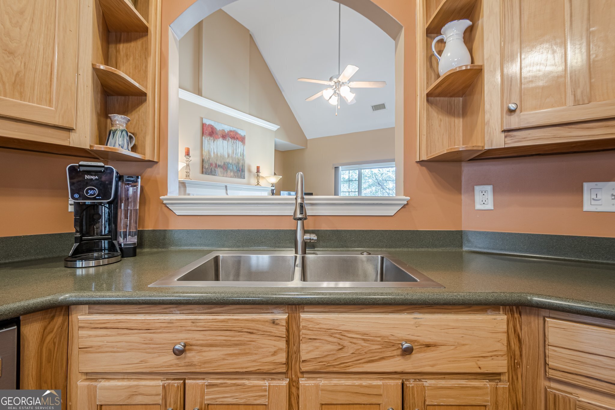 Canton, Georgia 30114, United States, 3 Bedrooms Bedrooms, ,3 BathroomsBathrooms,Residential,Active,76560