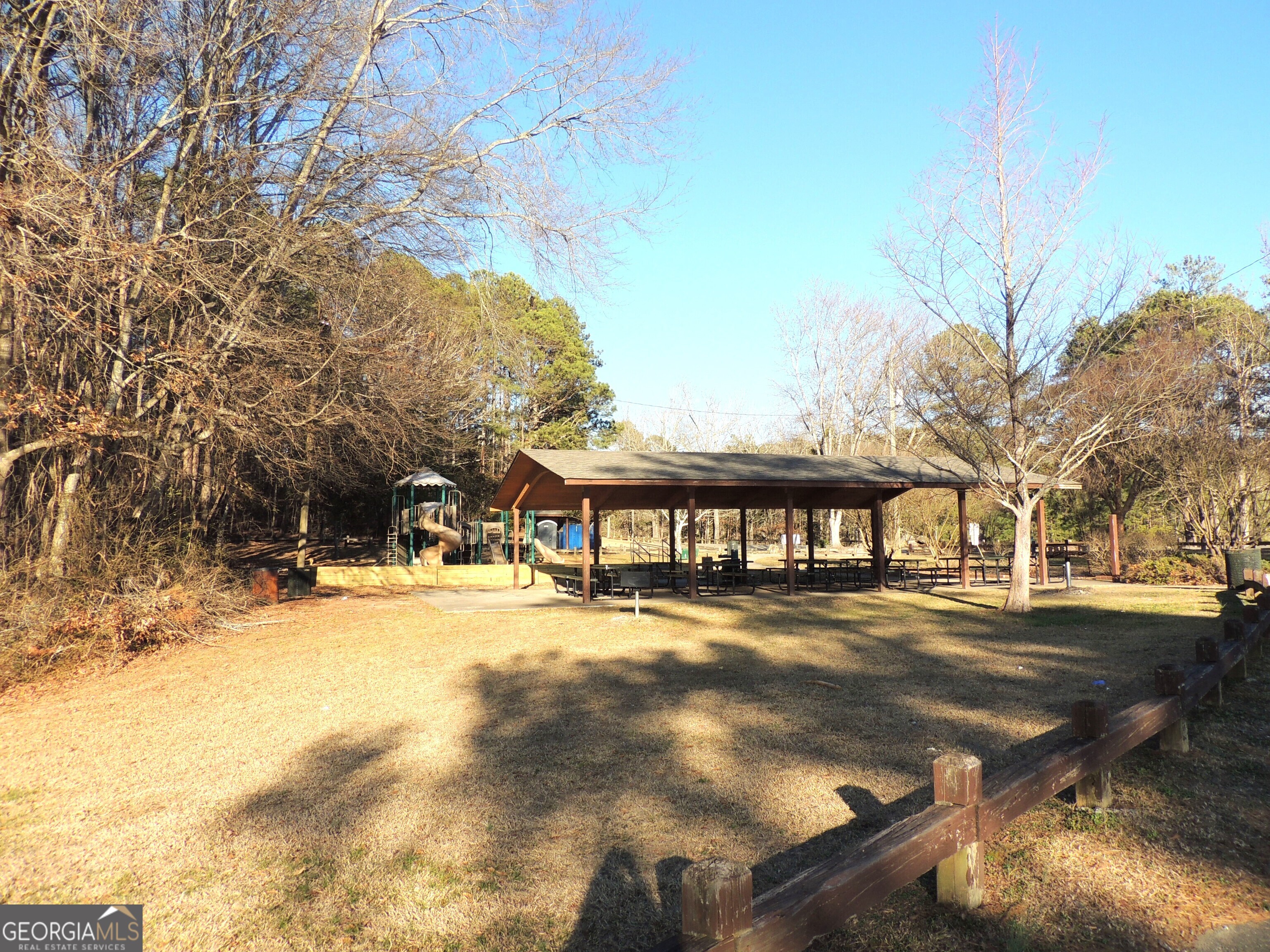 Canton, Georgia 30114, United States, 3 Bedrooms Bedrooms, ,3 BathroomsBathrooms,Residential,Active,76560