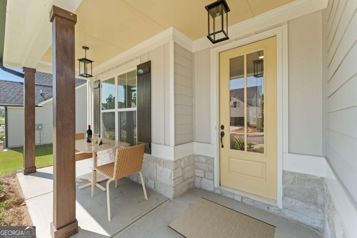 90 Riverwalk Manor DR